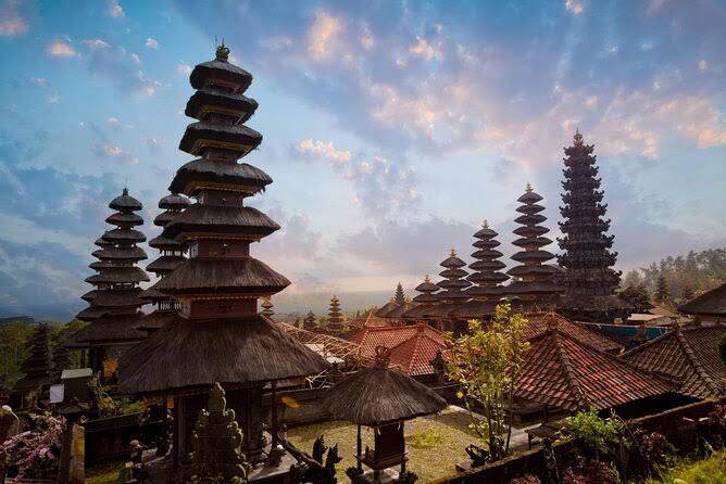 Sacred Balinese Temples - photo 15