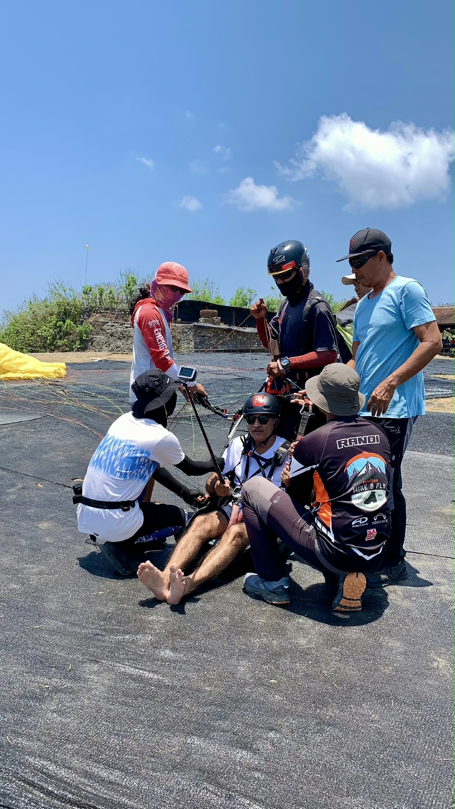 PARAGLIDING @ Uluwatu